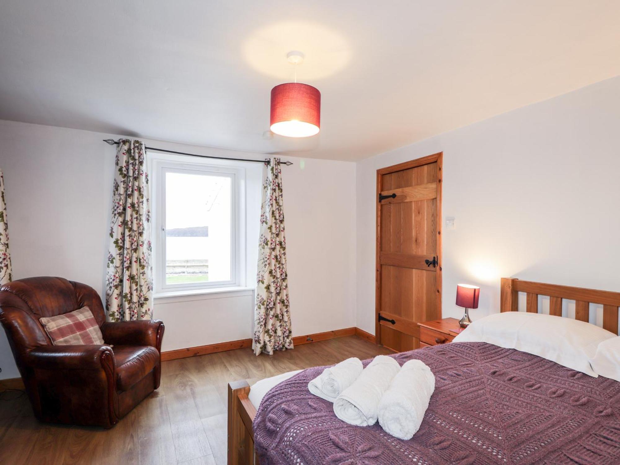 Jubilee Cottage Uig  Eksteriør billede